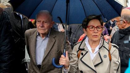 Pierre y Viviane Lambert se oponían a que su hijo Vincent sea desconectado del soporte vital.