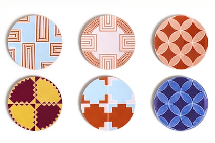 Piezas de vajilla de la colección INTI, para Louis vuitton. La firma otorgó libertad a Mohaded para respetar su esencia y su impronta personal.