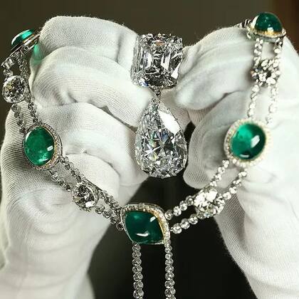 Piezas del diamante Cullinan hacen parte de las joyas de la corona británica.