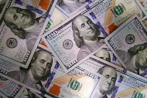 El dólar tocó el techo de la banda y el Banco Central vendió US$45,5 millones