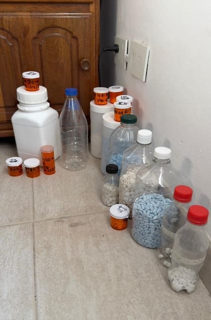 Píldoras y medicamentos y secuestrados en los allanamientos al "Rey del Viagra"