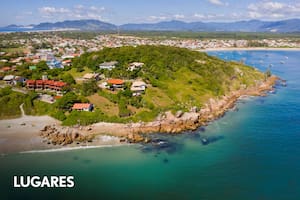 Los atrapó el corralito, apostaron por Brasil y hoy tienen un hotel en la playa