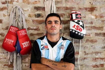 Areco dice ganar, como mucho, 15.000 pesos por una pelea y pagar 10.000 por alquiler.