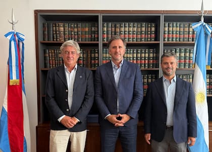 Pino junto a Benegas Lynch y Wenceslao Gadea, delegado de la SRA por Entre Ríos