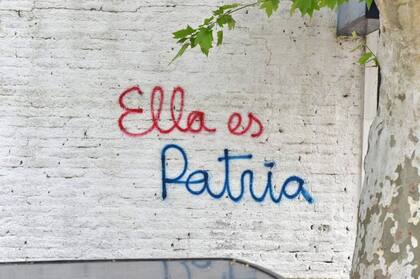 Pintadas en las calles de Pilar, provincia de Buenos Aires