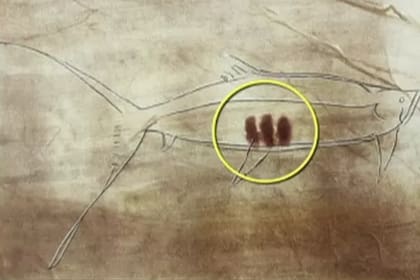 Puntos en una pintura rupestres hallada en una cueva y que data de hace más de 20.000 años
