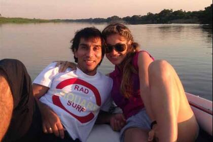 Pipino, con su mujer