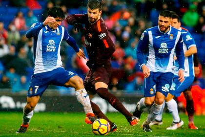 Piqué, en el empate entre Barcelona y Espanyol