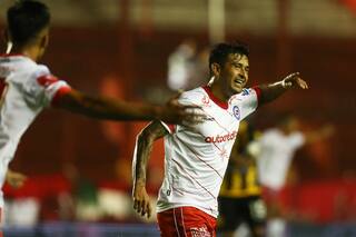 Argentinos derrotó 1-0 a Olimpo y se afianza en la zona de clasificación de Copa