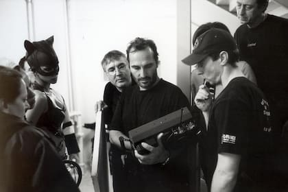 Pitof, el realizador de la película, confirmó que comenzaron a filmar sin contar con el guion definitivo