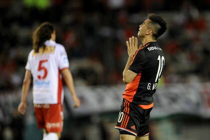 Pity convirtió pero River no ganó