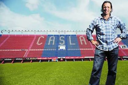 Pizzi se queda para dirigir al Ciclón en la Libertadores