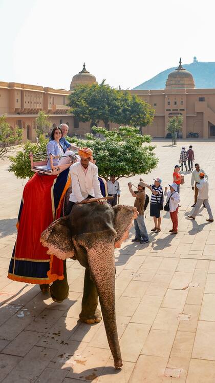 ¿Planes de visitar uno de los países más grandes, poblados y diversos del planeta? Mejor prepararse antes con esta guía de consejos y recomendaciones
