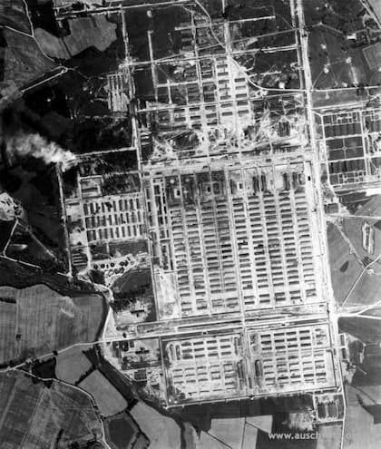 Plano aéreo de Auschwitz