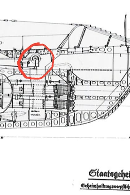 Plano del borbotín de un submarino de la flota alemana; el borbotín es la rueda que permite que corra la cadena del ancla