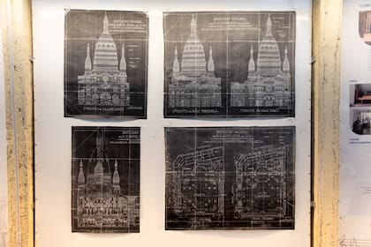 Planos de construcción de la capilla.
