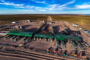 Los "cuellos de botella" que amenazan a uno de los sectores que más dólares trae al país