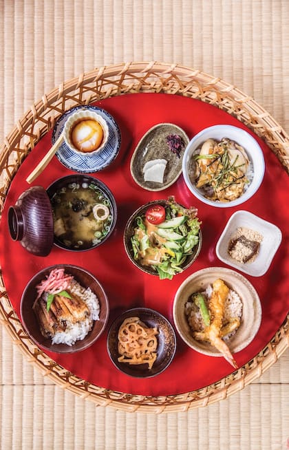 Platitos en el santuario Itsukushima.