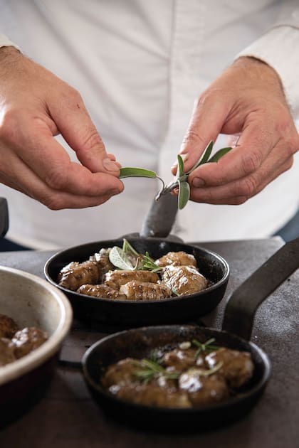 Prato do chef Sébastien Fouillat feito com alcachofra de Jerusalém