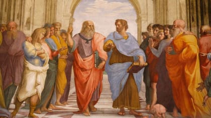 Platón era discípulo de Sócrates.