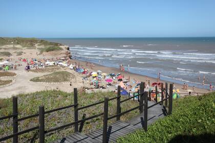 Playa Escondida, un balneario naturista y nudista