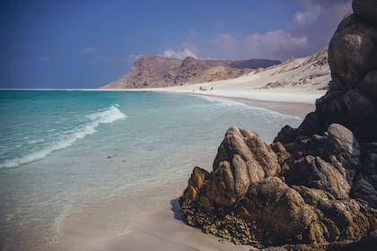 Playa Qalansiyah, Yemen. Fotografía: Shutterstock