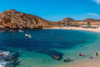 Los Cabos: el destino de las celebridades que esconde una ciudad violenta