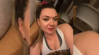 La joven británica de 21 años que decidió quedarse a vivir en un geriátrico