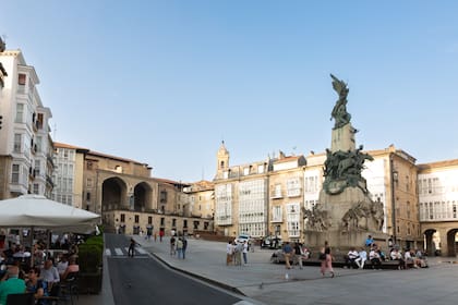 Plaza de la Virgen Blanca de Vitoria-Gasteiz