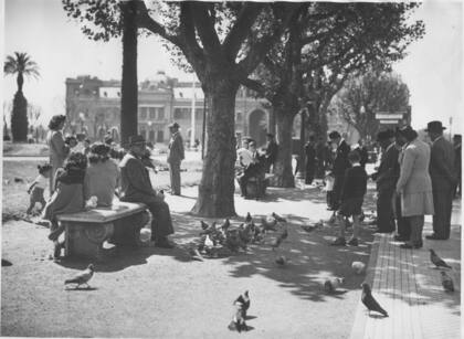Plaza de Mayo. Foto tomada el 8 de Octubre de 1945, día de la destitución de Perón