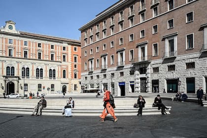 Plaza San Silvestre, vacío por efecto del Coronavirus.