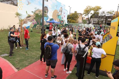 Plaza Villa Santa Rita; más de 30.000 vecinos ya tienen un espacio verde en el barrio