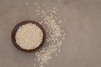 Podés consumir las semillas de sésamo tostadas, como un snack o en forma de harina