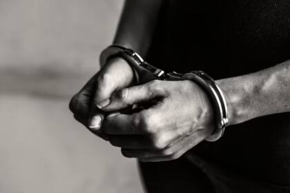 Podría enfrentar hasta 30 años de prisión por cada cargo de fraude bancario