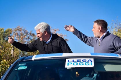 Poggi durante una caravana en San Luis