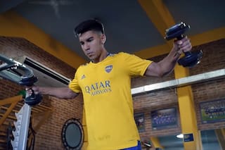 Pol Fernández fue presentado como el nuevo refuerzo de Boca