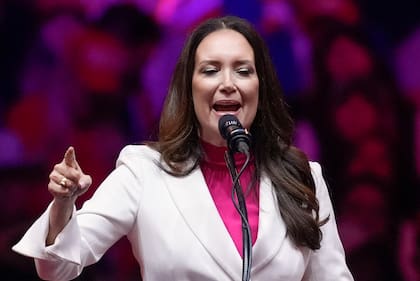 Polémicas declaraciones de la secretaria Rollins: sostuvo que quienes reciben Medicaid y los robots reemplazarán a los migrantes en el campo