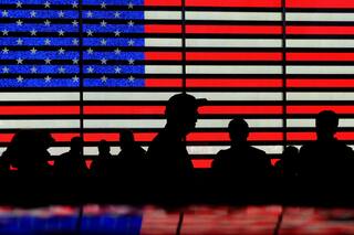 Políticas migratorias de Trump y envejecimiento poblacional frenan proyección de crecimiento en EEUU