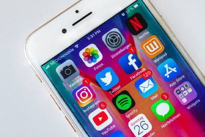 Políticos de Florida han externado su preocupación sobre el impacto de las redes sociales en los niños