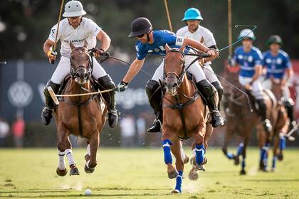 Facundo Pieres fue demasiado para Santiago e Ignacio Toccalino y todo Los Machitos.