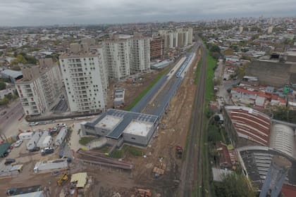 Pompeya: eliminan hoy una de las barreras más transitadas de la Ciudad