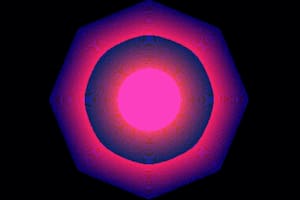 Ponen a la venta el primer NFT conocido de la historia. La casa de subastas Sotheby's ha puesto a la venta un conjunto de obras de arte digitales en formato NFT, y entre ellas se encuentra la obra 'Quantum', del artista Kevin McCoy, considerada como el primer NFT conocido de la historia, así como una nueva categoría de NFT inteligentes o iNFT