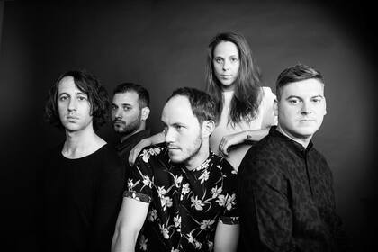 Pop experimental, para mover el cuerpo... y el intelecto