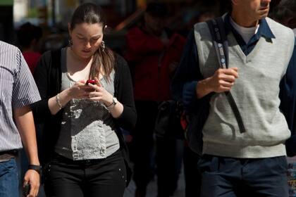 Por ahora, las llamadas hechas desde un celular se cobran por segundo, pero luego de un cobro en bloque de medio minuto