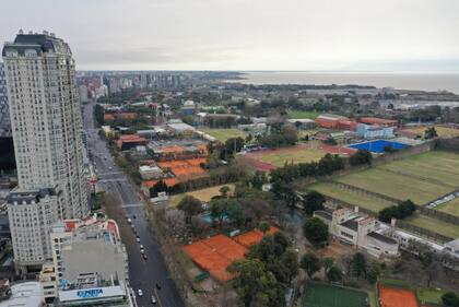 Por casi 12 millones de dolares se vendió el segundo terreno del Tiro Federal