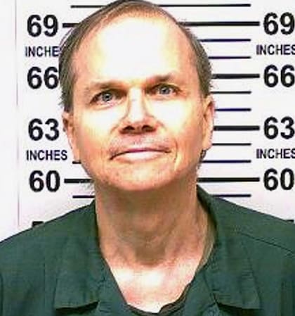 Por décima vez, le fue negada la libertad condicional al asesino de Lennon