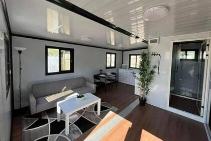 Por dentro la casa es espaciosa (Imagen de Amazon)