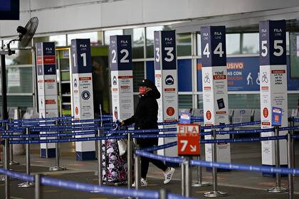 Por disposición del Gobierno, solo pueden ingresar 600 personas por día