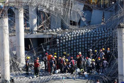 Por el derrumbe de una losa en una obra en construcción en Santa Teresita prohíben salir del país a los responsables de la empresa Contructora