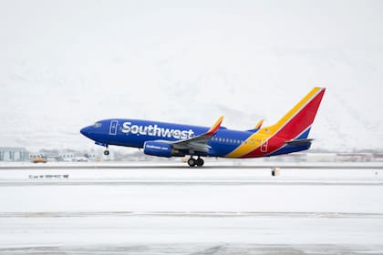 Por el momento, Southwest Airlines no tiene planes de modernizar los aviones ya existentes con las barreras secundarias